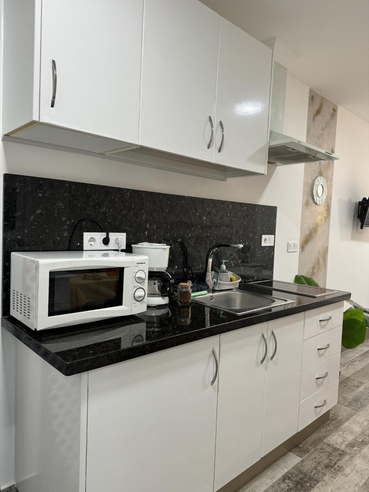 Jara Apartments ! マラガ エクステリア 写真