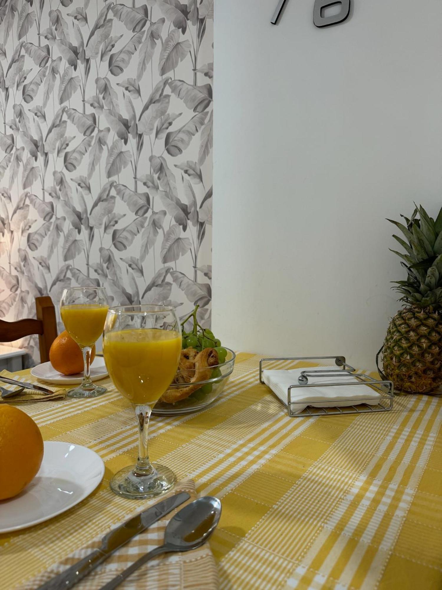 Jara Apartments ! マラガ エクステリア 写真